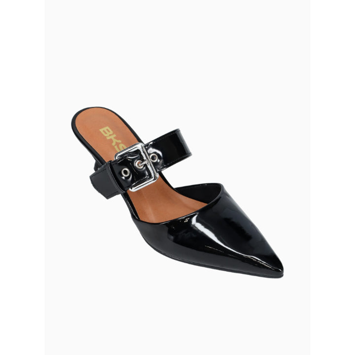 DARCY-BLACK