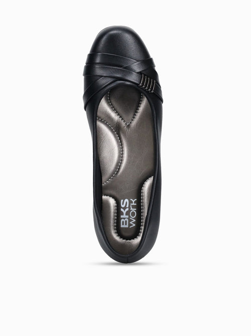 Zaina Black Black / 5 / M