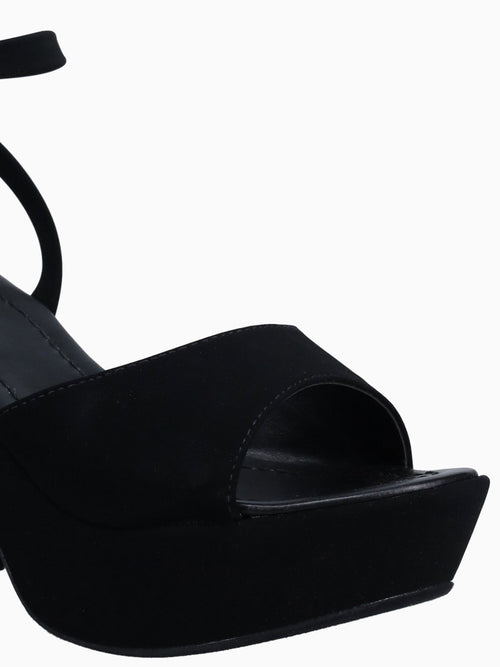 Kenna Preto Nobuck Black / 5 / M