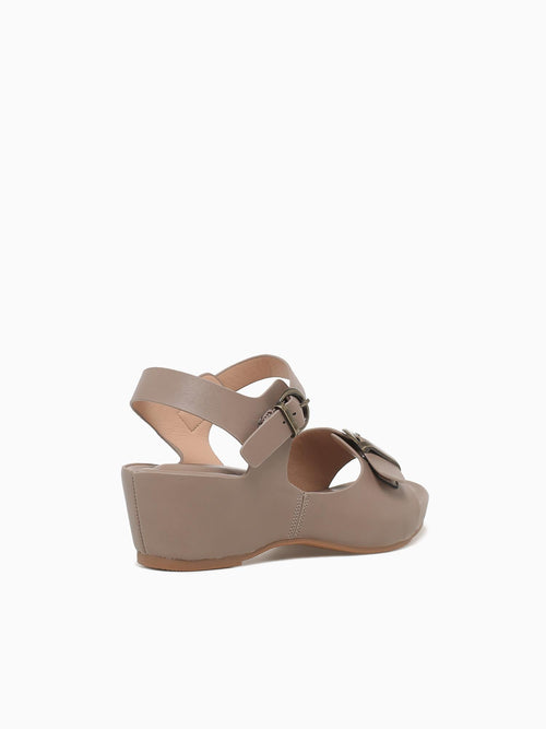 Sheila Khaki Smooth Tan / 5 / M
