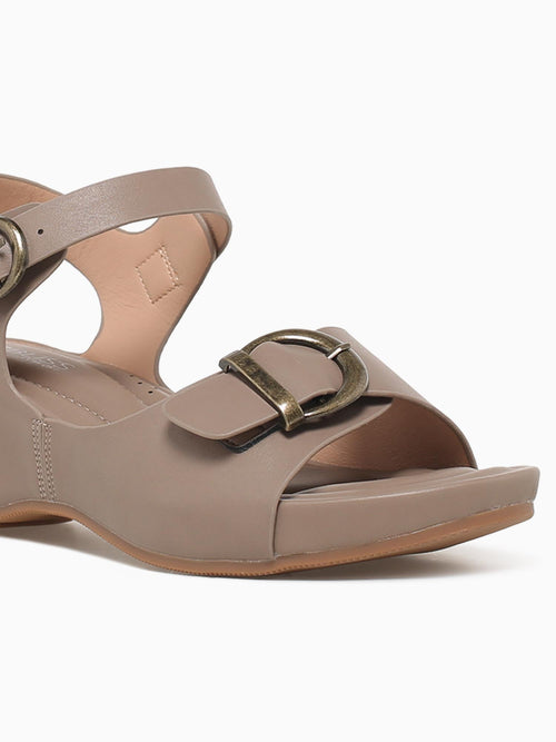 Sheila Khaki Smooth Tan / 5 / M