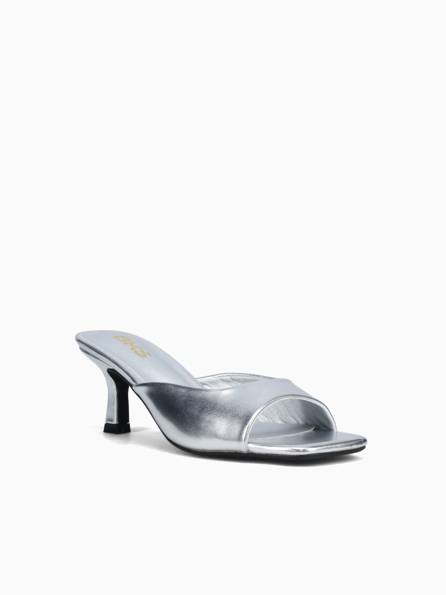 Octavia Silver Smooth