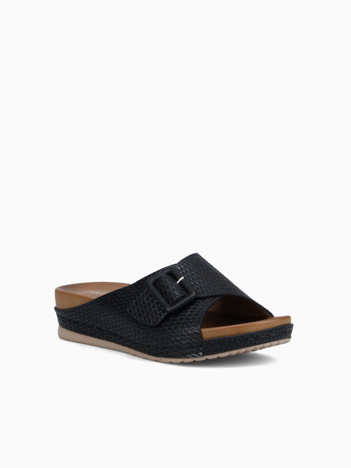 Ginny Black Smooth Raffia Black / 5 / M