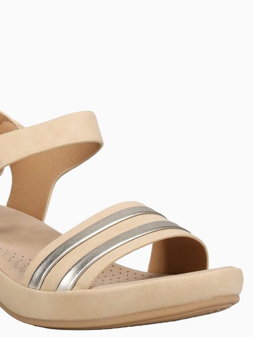 Ilona Beige Smooth