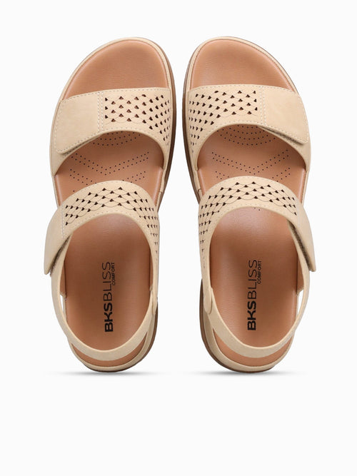 Elisia Beige Smooth Beige / 5 / M