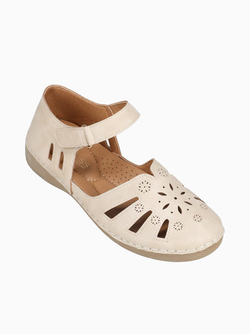 Cornelia Beige Smooth Beige / 5 / M