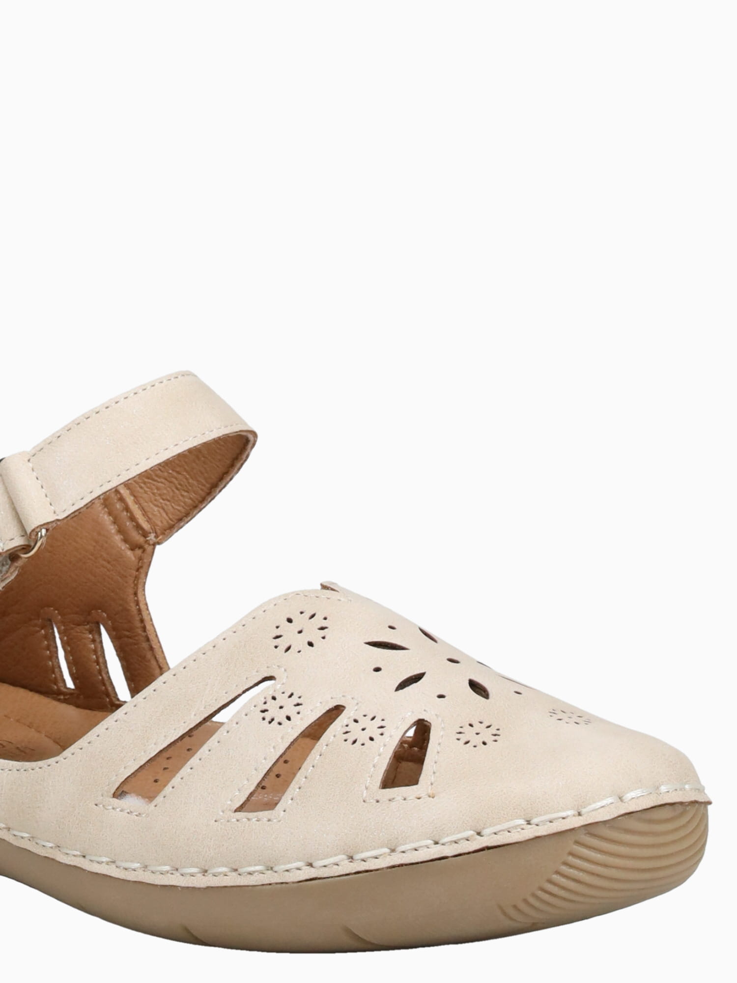 Cornelia Beige Smooth Beige / 5 / M