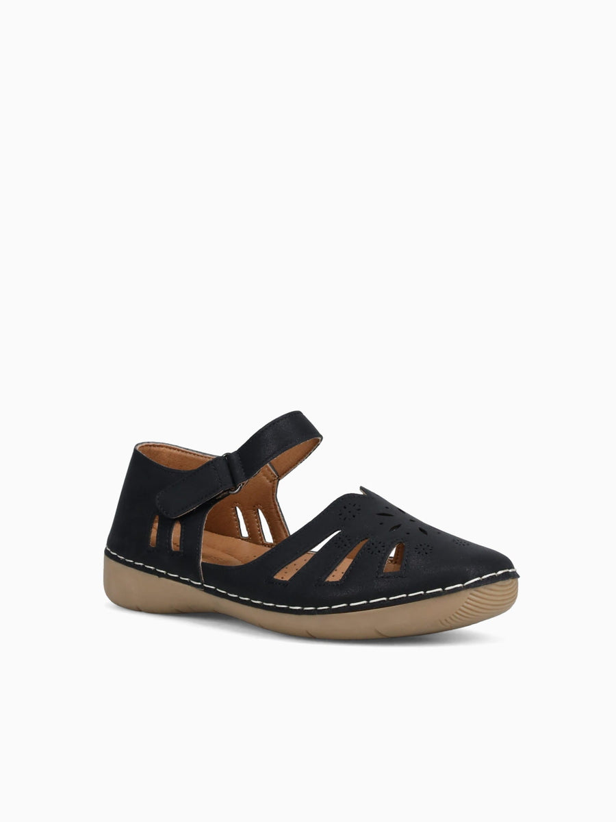 Cornelia Black Smooth Black / 5 / M