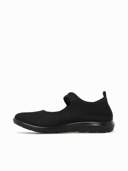 Gena Black Knit Black / 5 / M