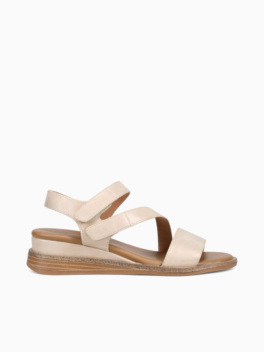 Leslie Gold Metallic Gold / 5 / M