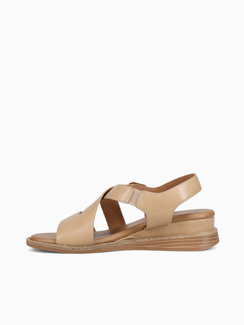 Abby Tan Smooth Tan / 5 / M