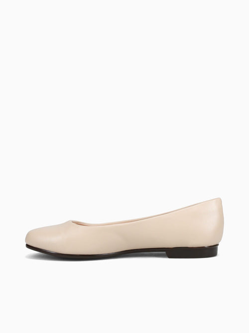 Melanie Cream Napa Off White / 5 / M