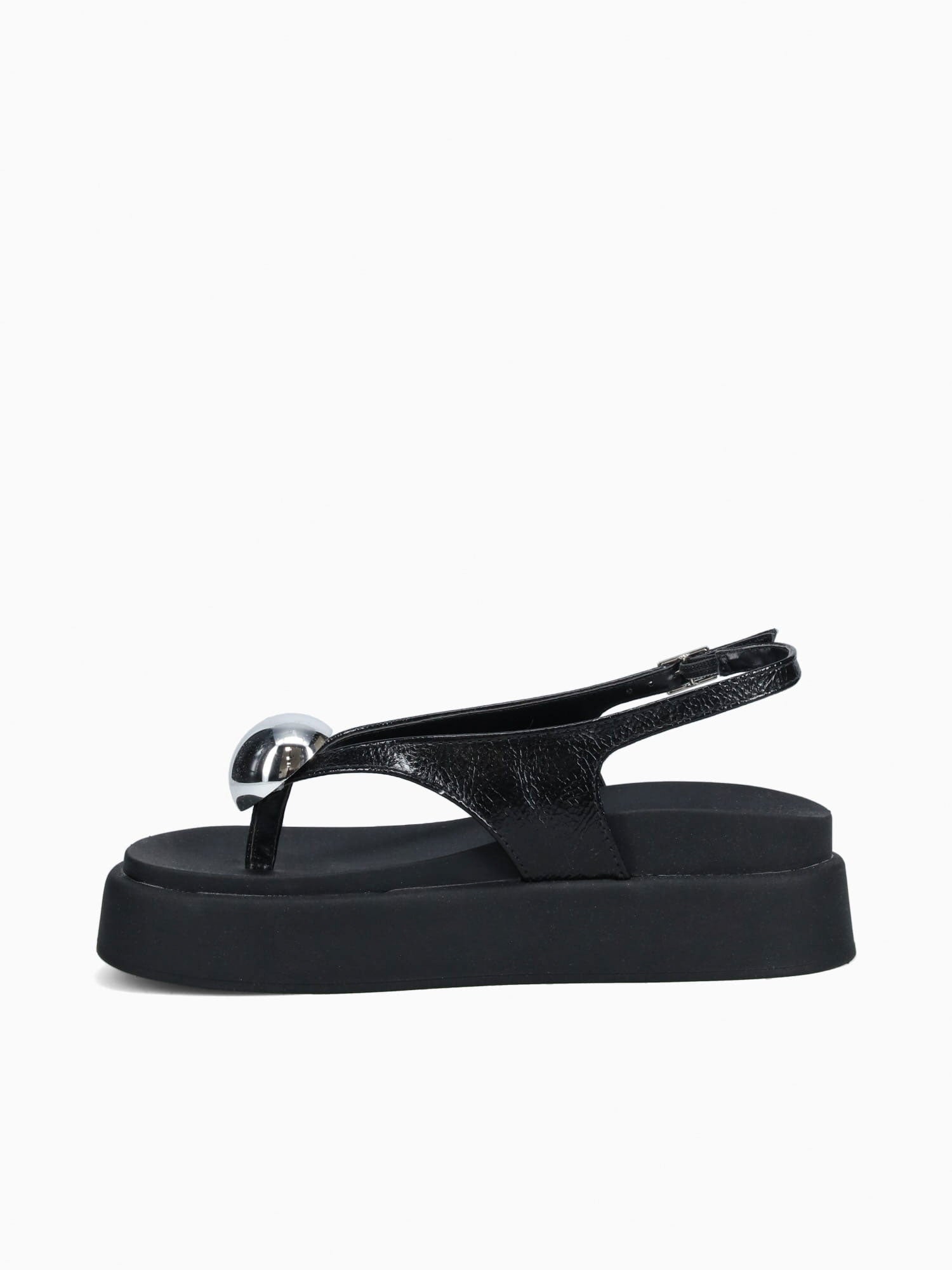 Layla Preto Verniz Molhado