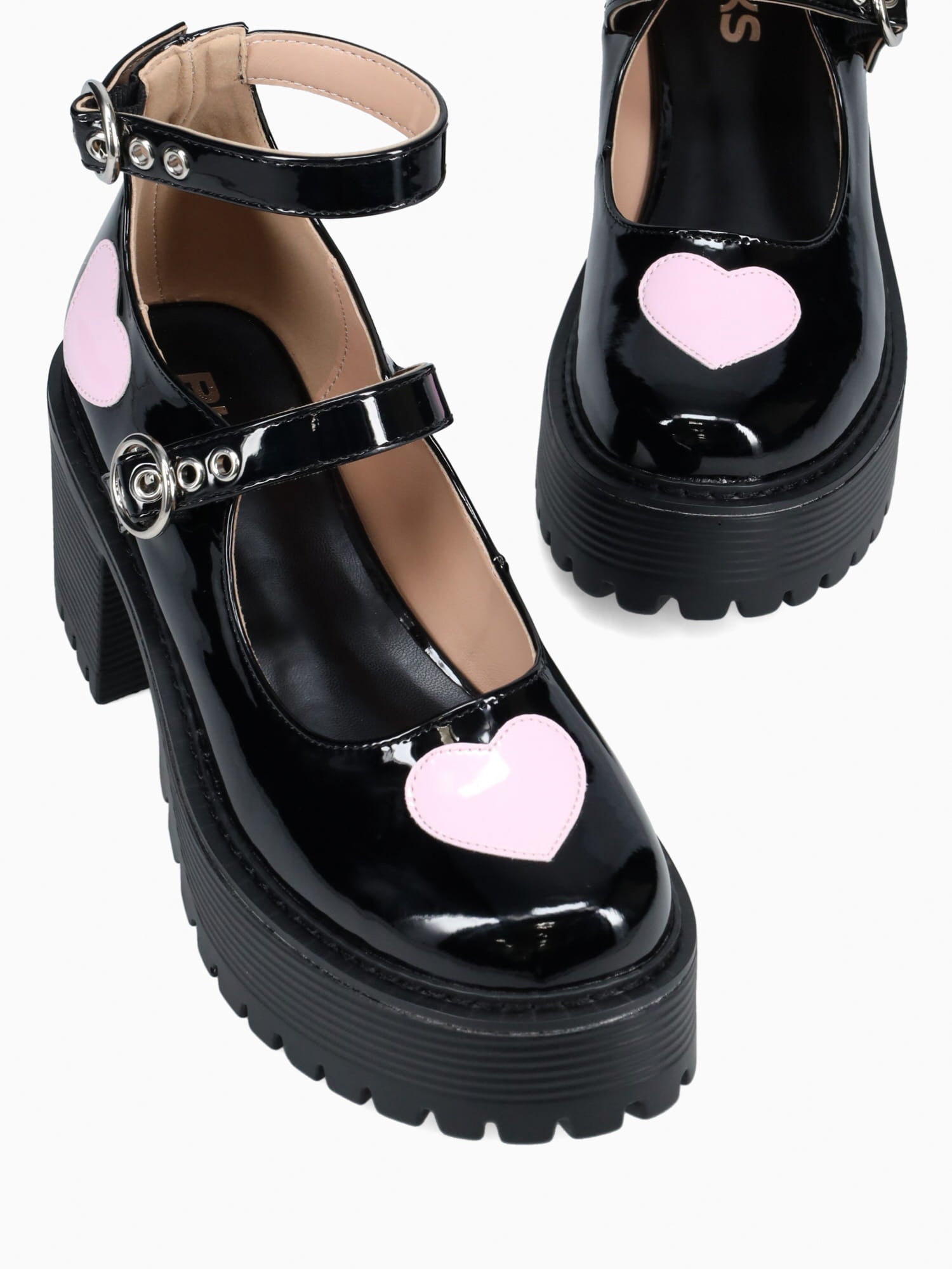 Wednesday Black Smooth Black / 5 / M