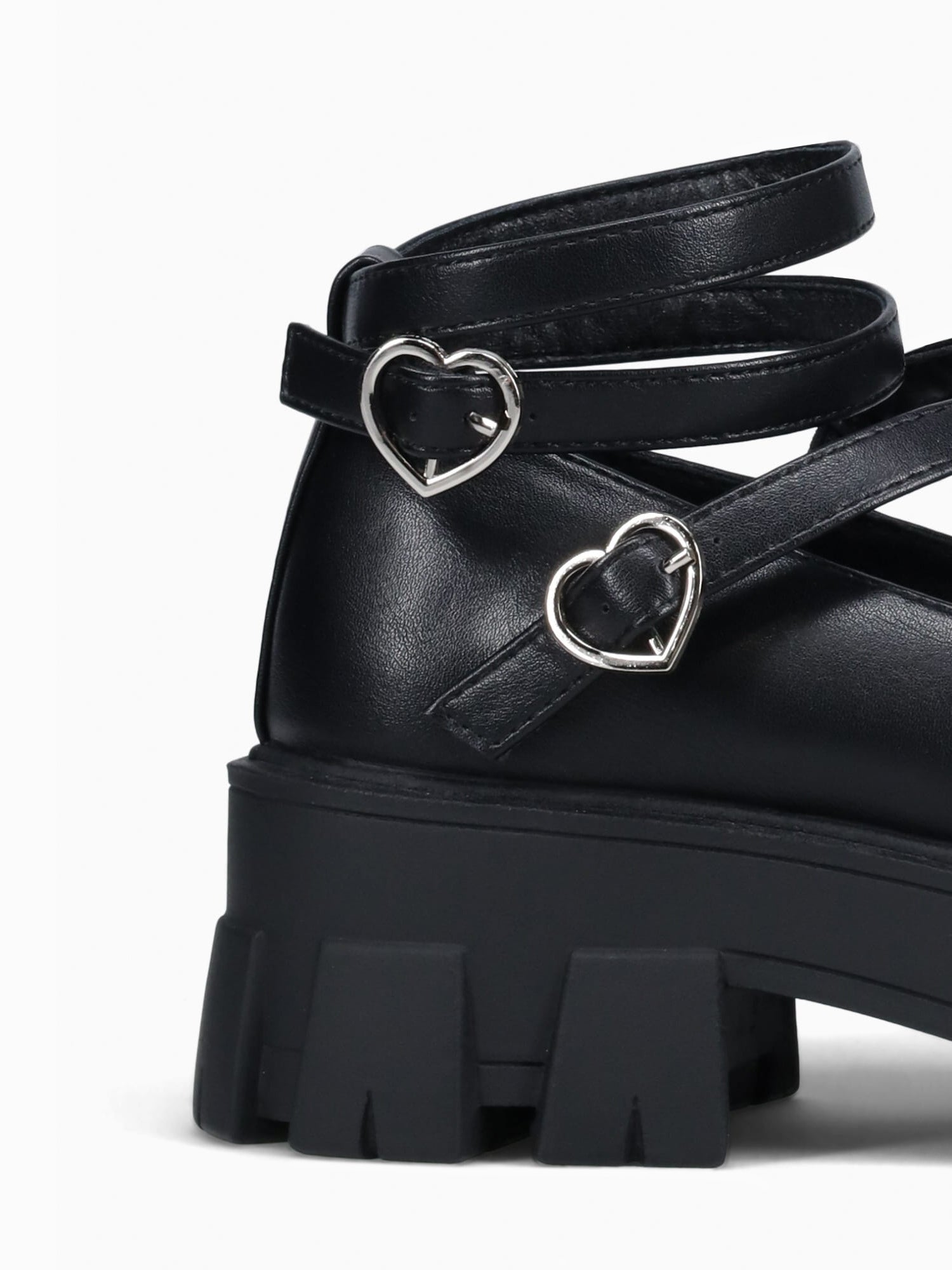 Lenore Black Smooth Black / 5 / M