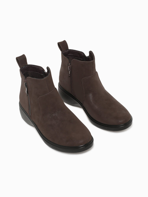 Toni Brown Smooth Brown / 5 / M