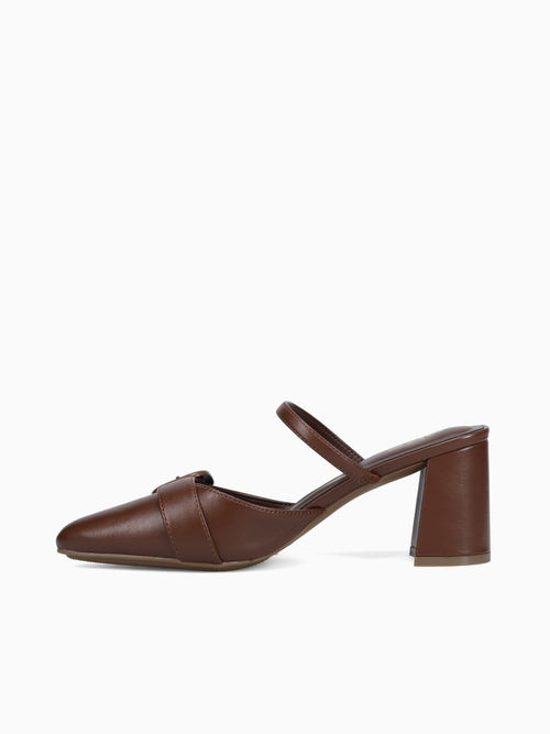 Maebe Brown Smooth Brown / 5 / M