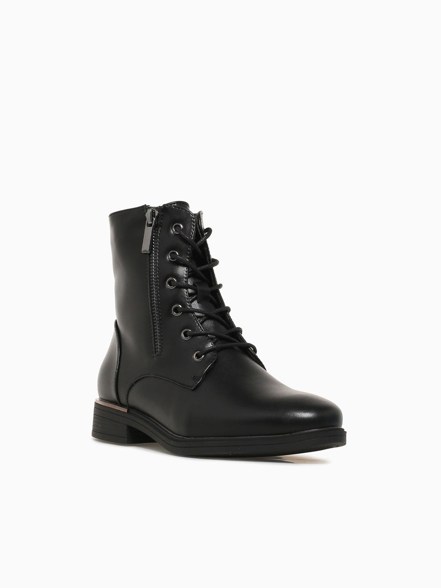 Lunar Black Smoth Black / 5 / M