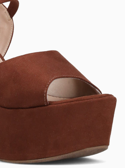 Brette Brown Soft Brown / 5 / M