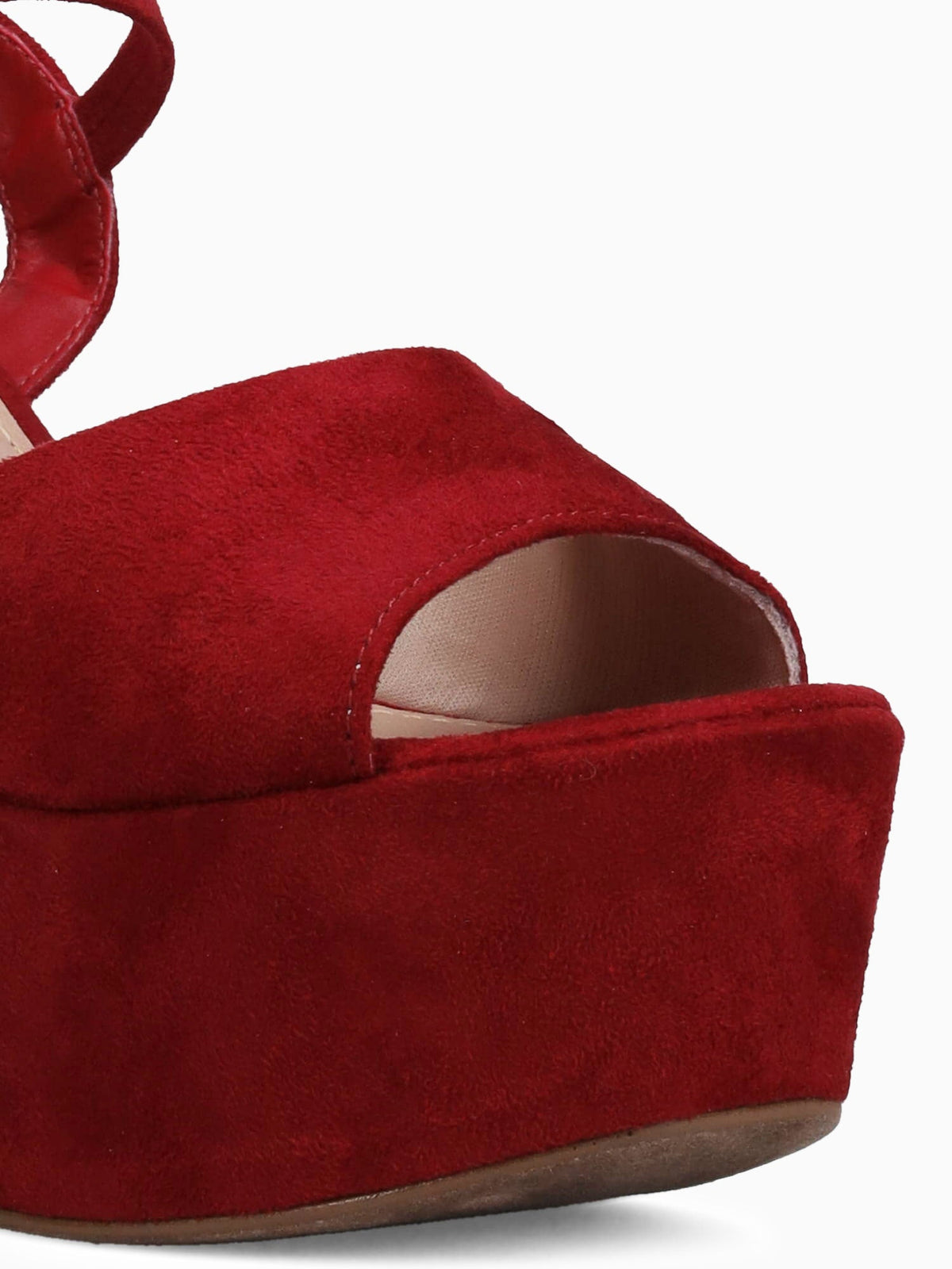 Brette Red Soft Red / 5 / M