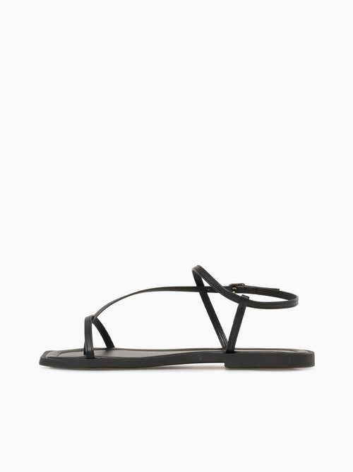 Lucila Black Smooth Black / 5 / M