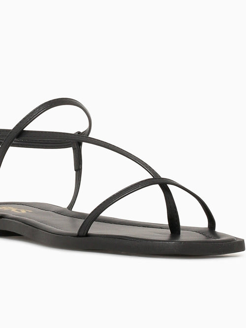 Lucila Black Smooth Black / 5 / M