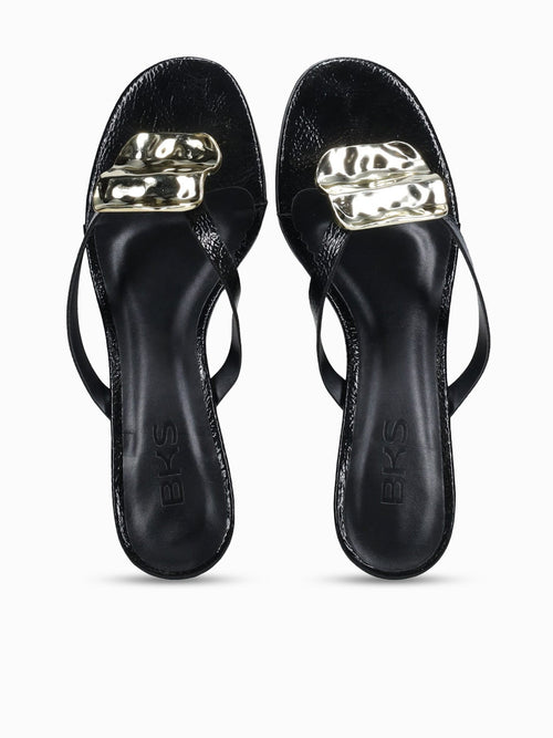 Inaya Preto Verniz Molhado Black / 5 / M