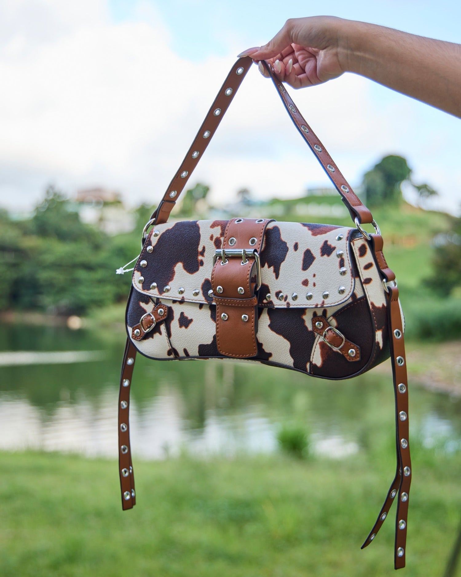 Meli Shoulder Bag Cow Print