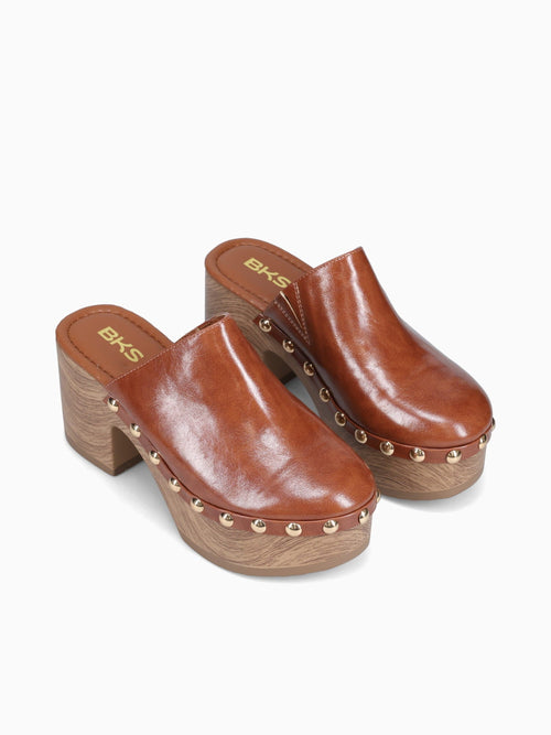 Liria Tan Smooth Tan / 5 / M