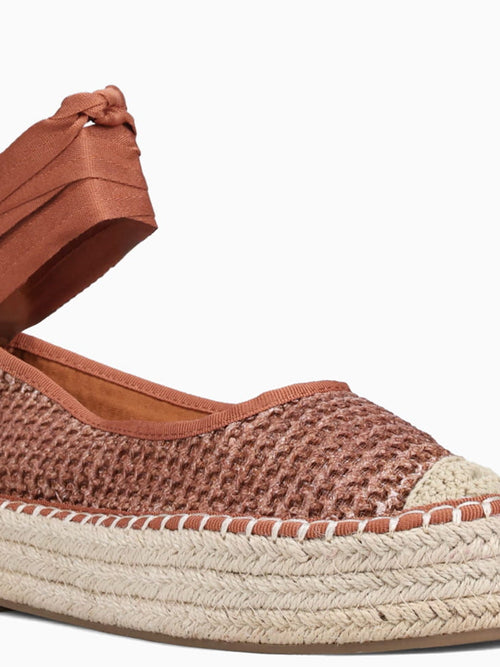 Dakota Brown Textile Brown / 5 / M