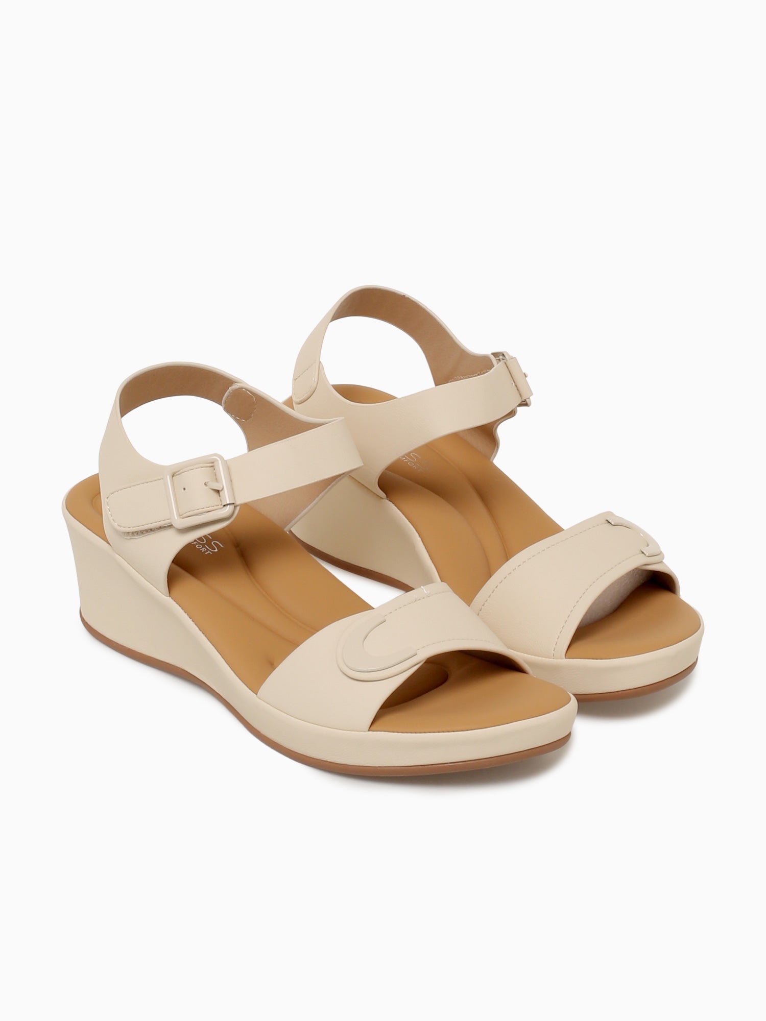 Ashley Off White Smooth White / 5 / M
