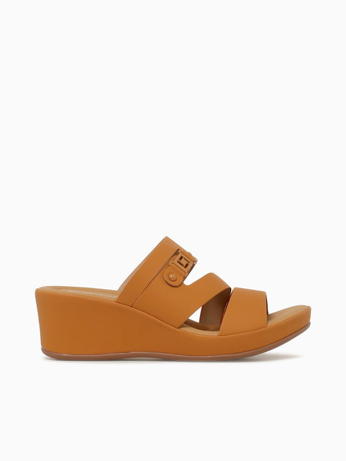 Andrea Camel Smooth Tan / 5 / M