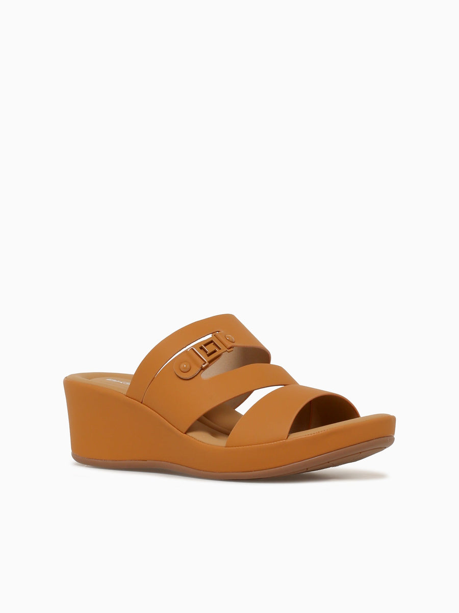 Andrea Camel Smooth Tan / 5 / M