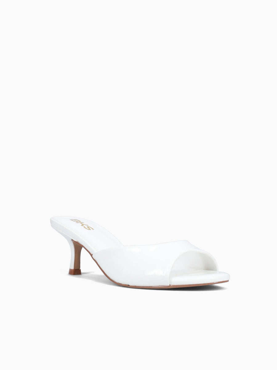 Nikita White Box White / 5 / M