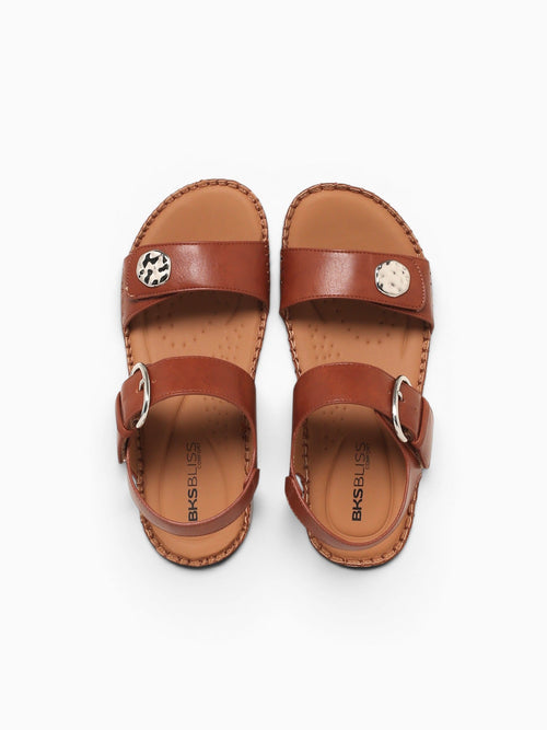 Lella Brown Smooth Brown / 5 / M
