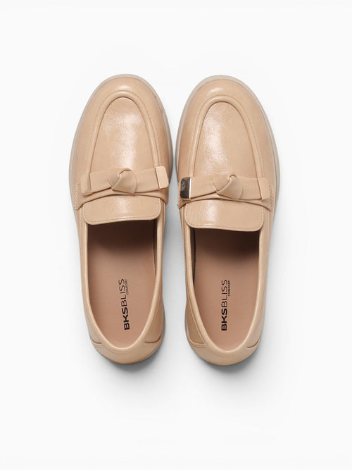 Callista Beige Patent Beige / 5 / M