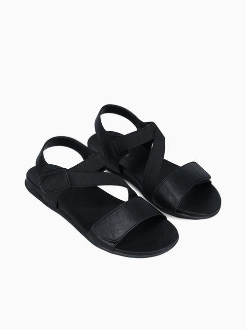 Sloane Black Smooth Black / 5 / M
