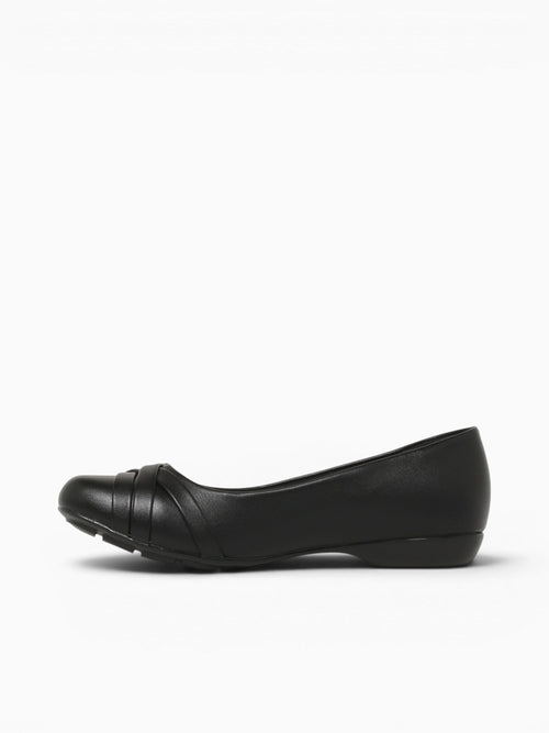 Zaina Ii Black Black / 5 / M