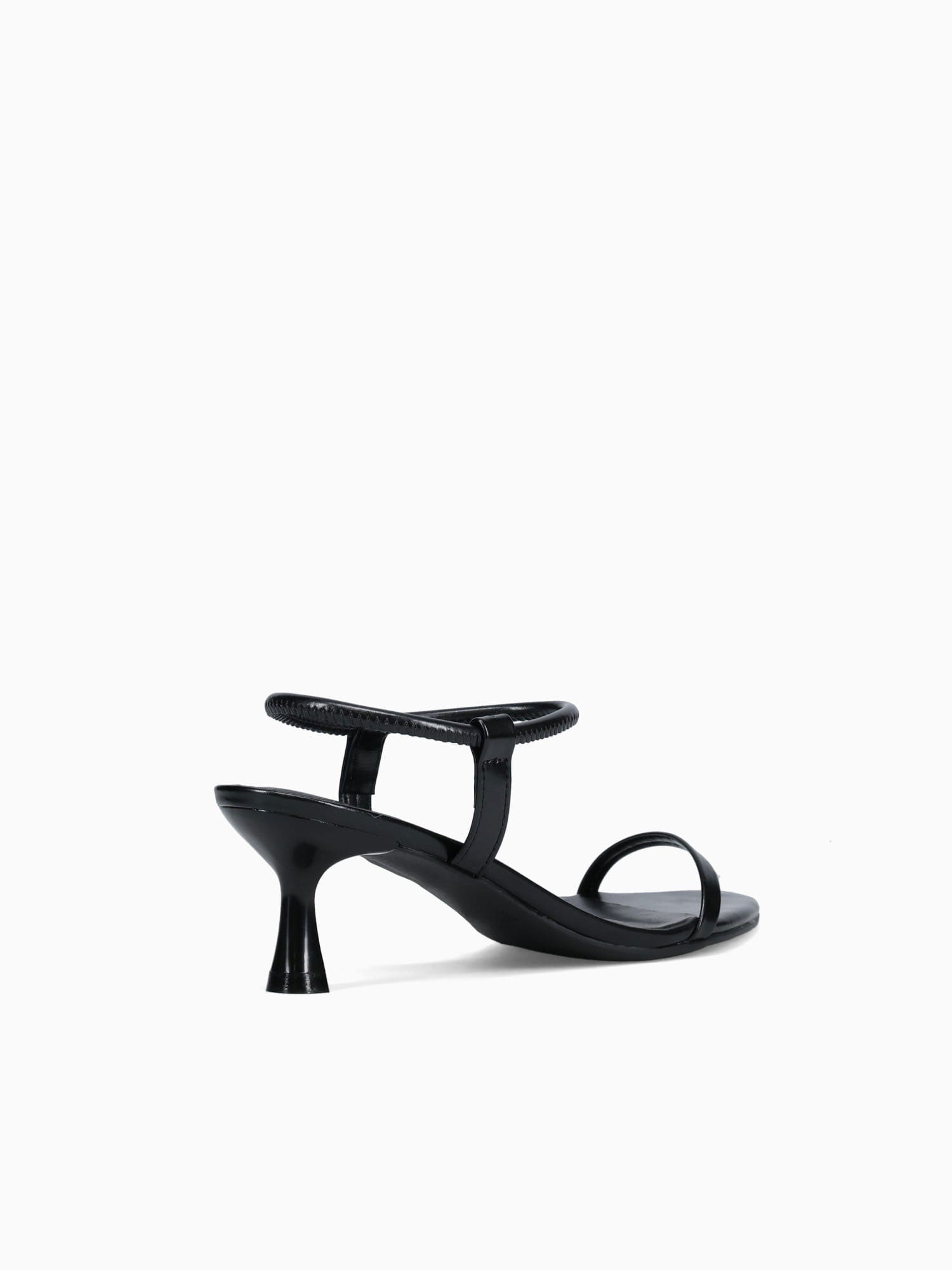 Cleo Black Smooth Black / 5 / M