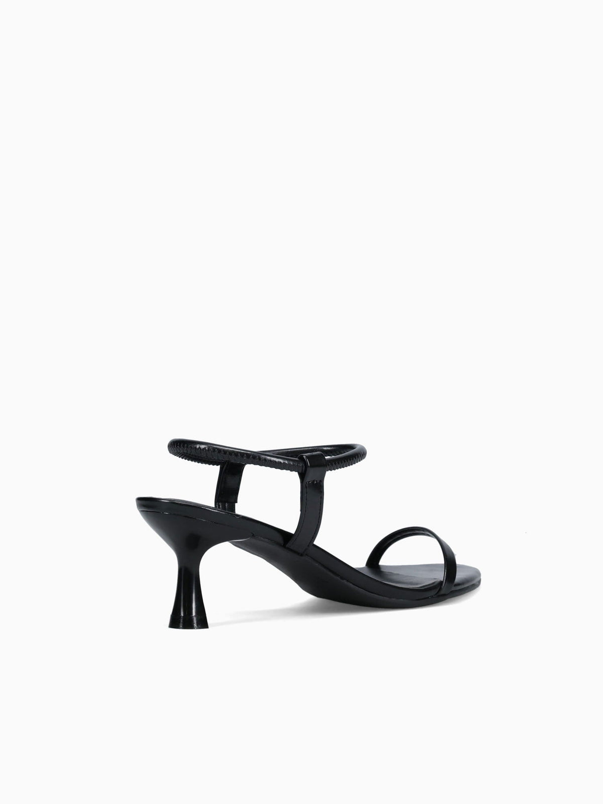 Cleo Black Smooth Black / 5 / M
