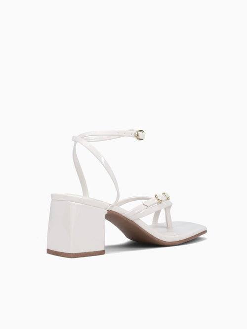 Cassie Off White Verniz Off White / 5 / M