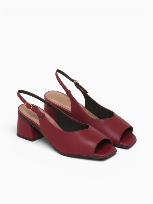 Solana Burgundy Napa Stretch Beige / 5 / M