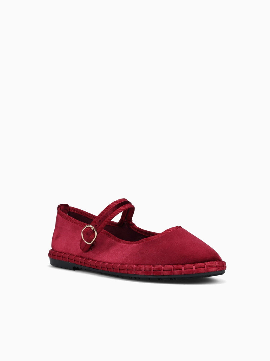 Flavia Red Velvet Red / 5 / M