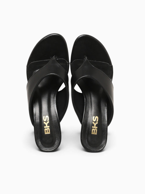 Elena Black Smooth Black / 5 / M