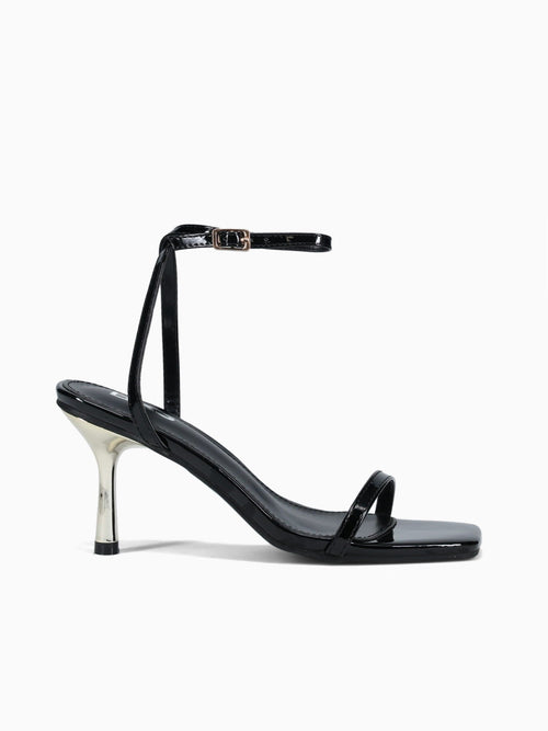 Lola Black Patent Black / 5 / M