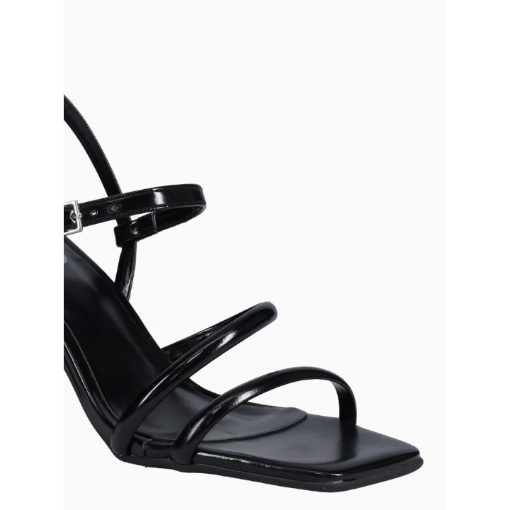 FERNANDETTE-BLACK