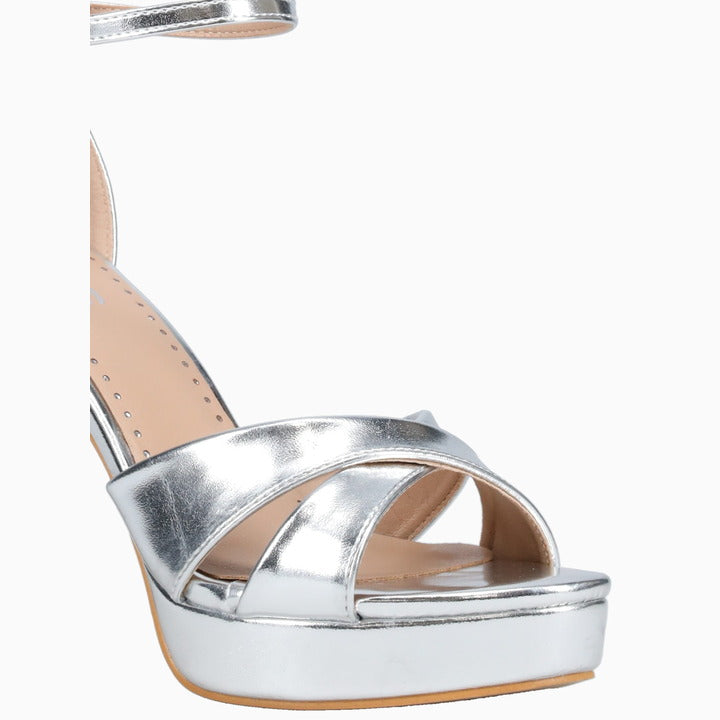 TERRI-SILVER